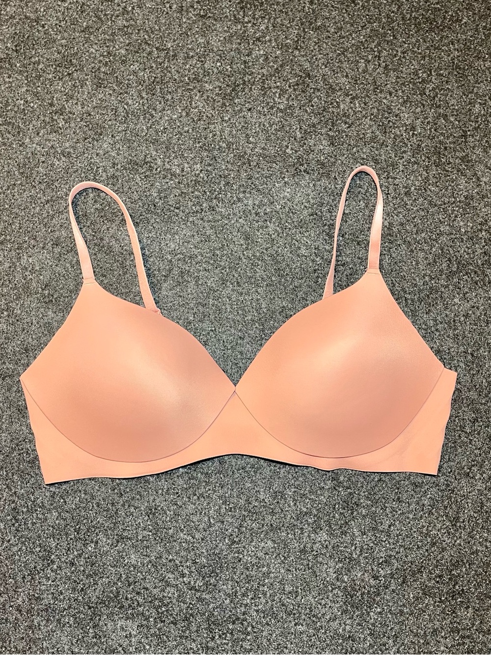 EBY- Pain Free light Pink Seamless T-Shirt Bra with Molded Cups